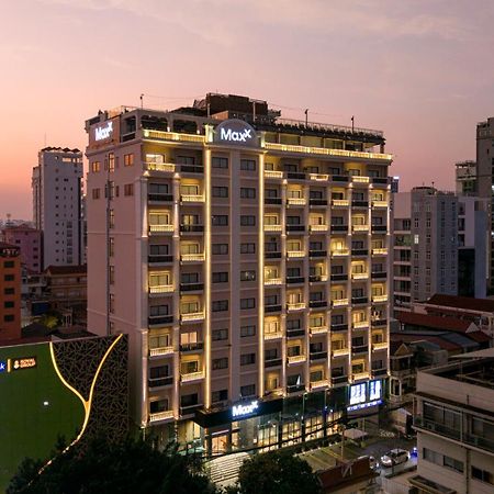 Maxx Phnom Penh Downtown By H World Hotel Exterior foto