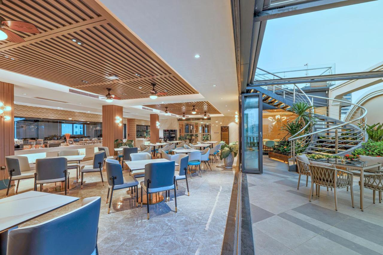 Maxx Phnom Penh Downtown By H World Hotel Exterior foto